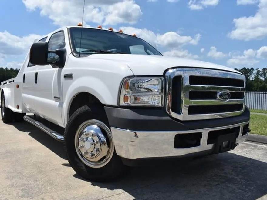 2006 Ford F-350 XL photo 1