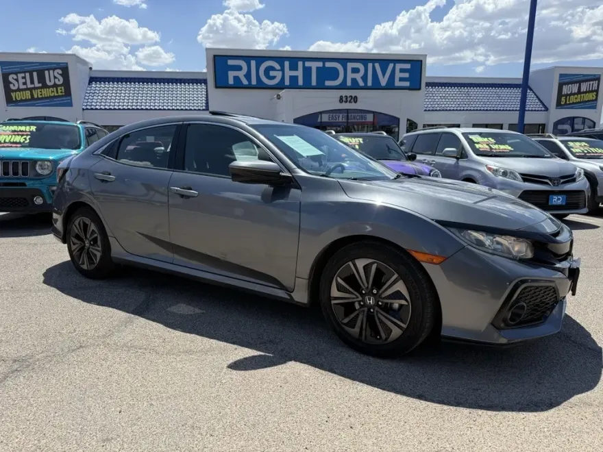 2018 Honda Civic EX photo 1
