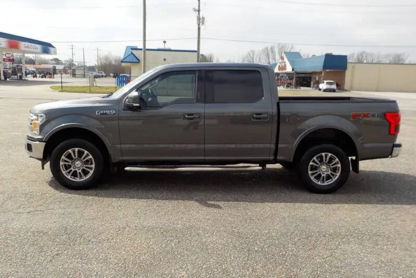 2020 Ford F-150 Lariat photo 1