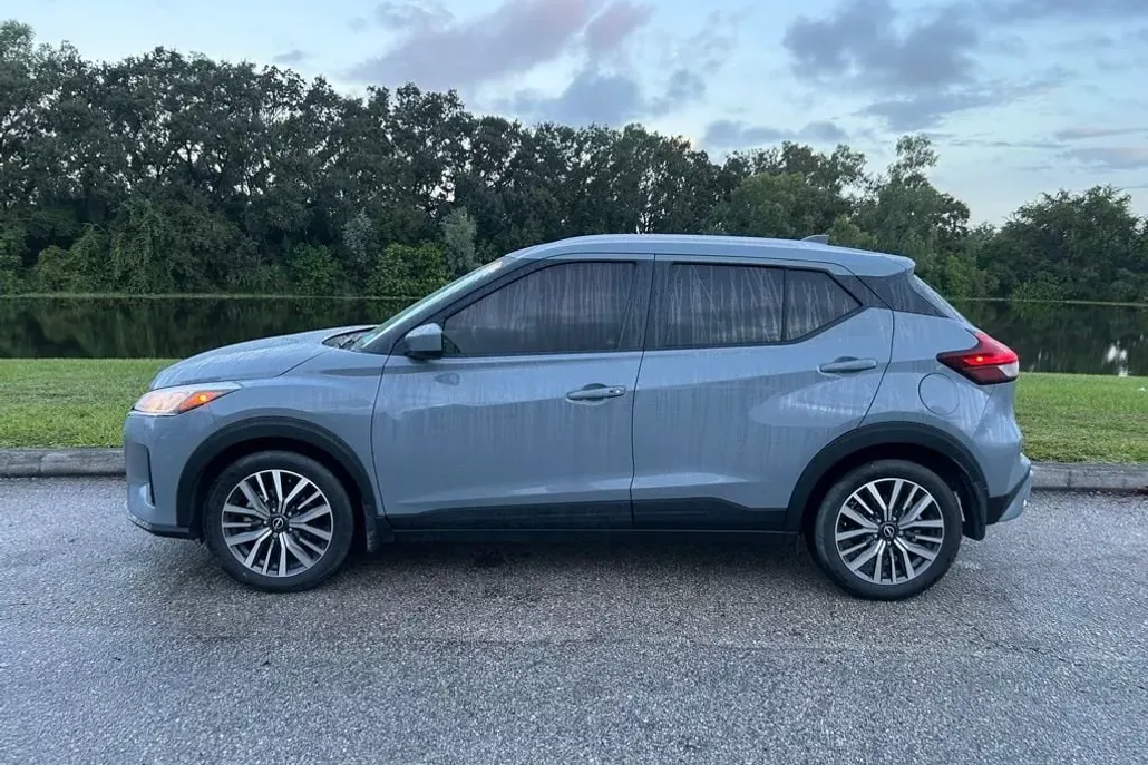 2024 Nissan Kicks SV photo 1