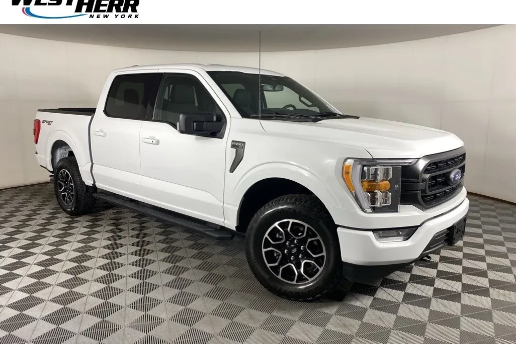 2023 Ford F-150 XLT photo 1