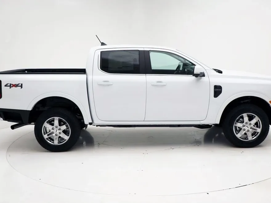 2025 Ford Ranger Lariat photo 1