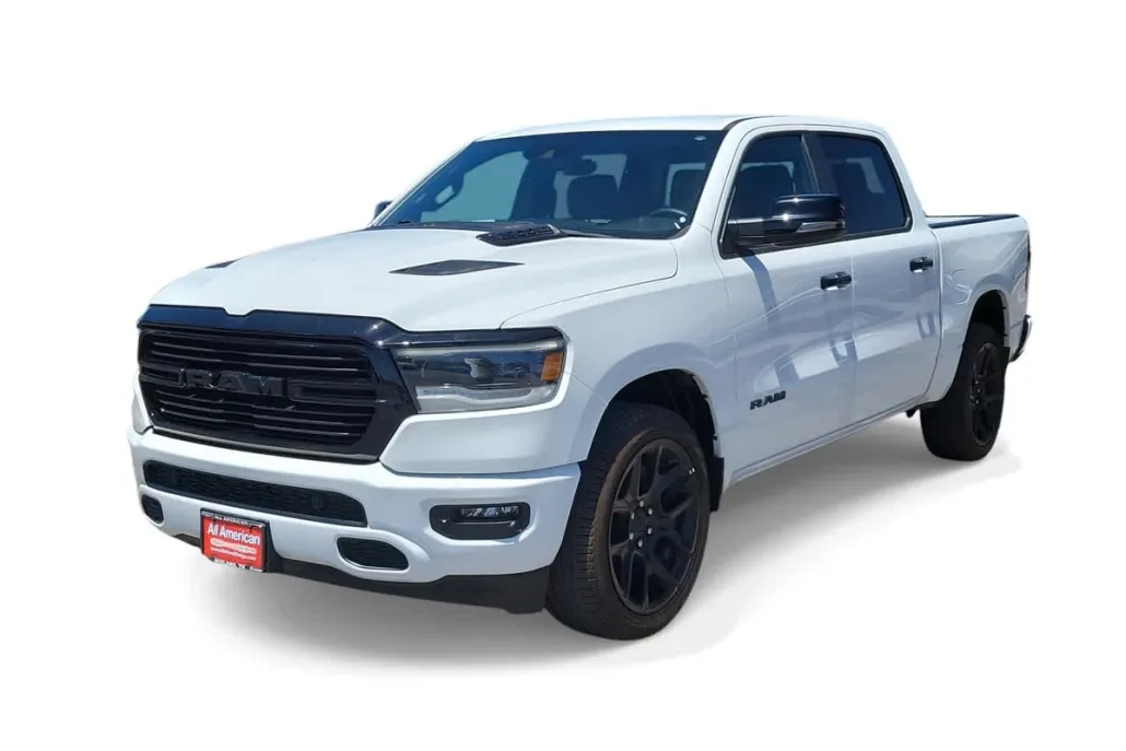 2024 Ram 1500 Laramie photo 1