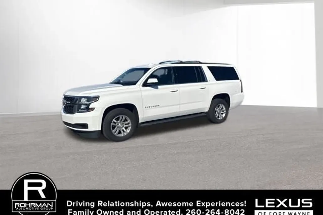 2019 Chevrolet Suburban LT photo 1