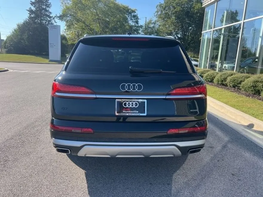 2026 Audi Q7 55 Premium photo 1