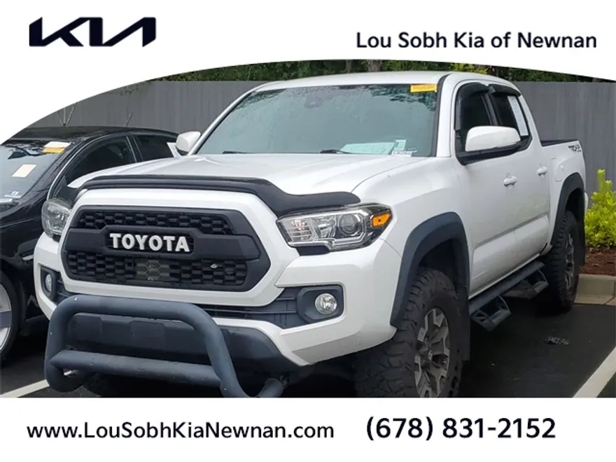 2020 Toyota Tacoma TRD Off-Road photo 1