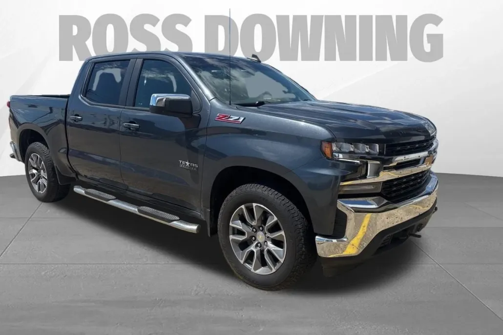 2022 Chevrolet Silverado 1500 LT photo 1