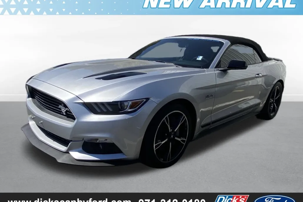 2017 Ford Mustang GT Premium photo 1
