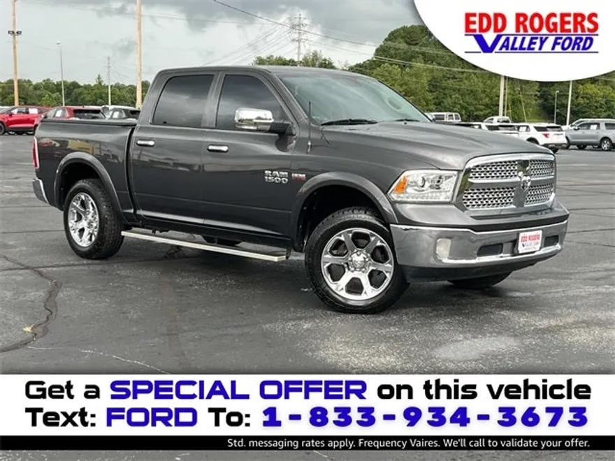 2017 Ram 1500 Laramie photo 1