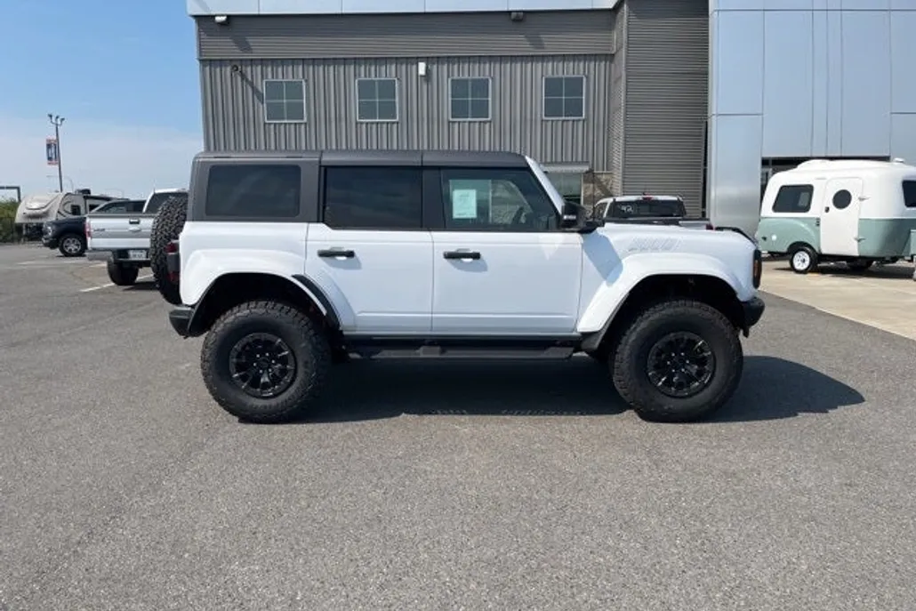 2025 Ford Bronco Raptor photo 1