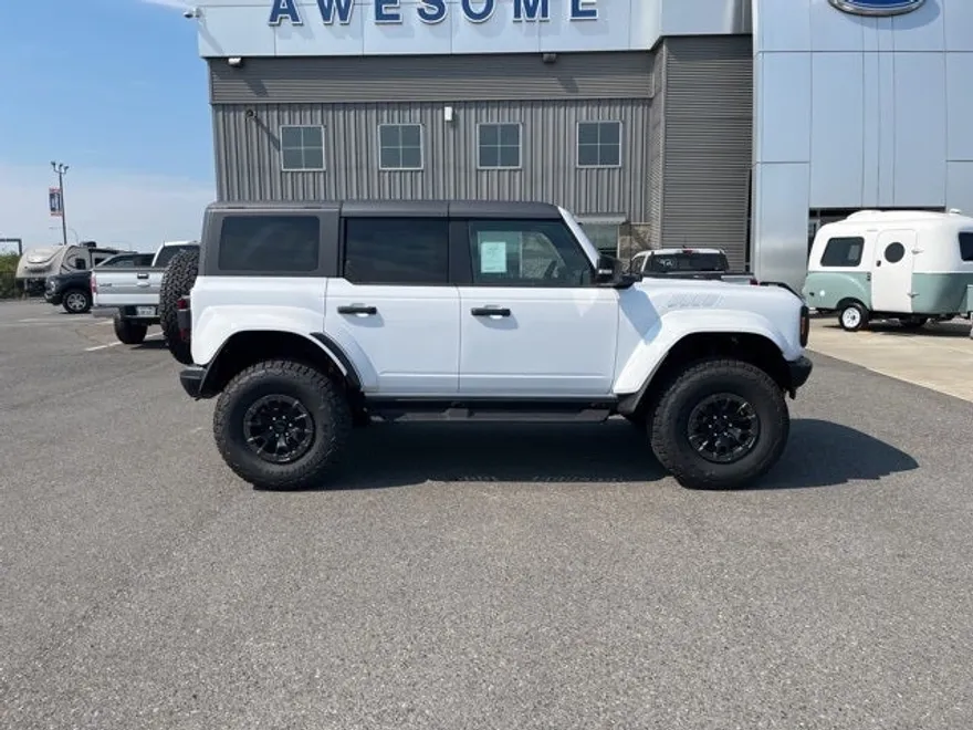 2025 Ford Bronco Raptor photo 1