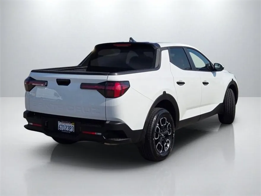 2023 Hyundai Santa Cruz SEL photo 1