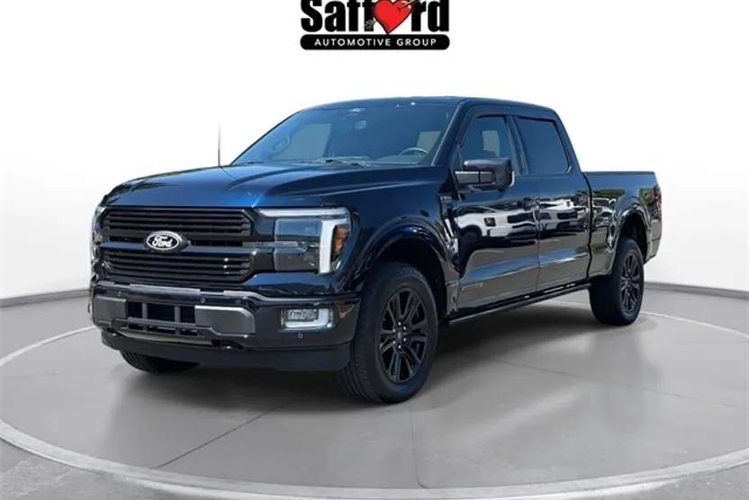 2024 Ford F-150 Platinum photo 1