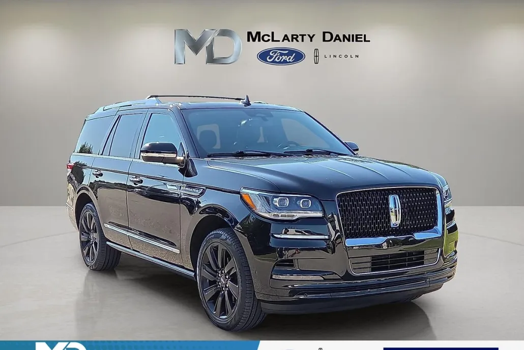 2024 Lincoln Navigator Reserve photo 1