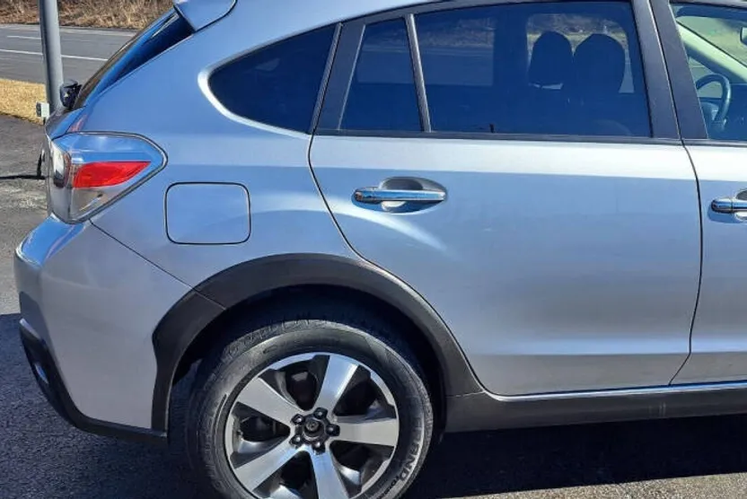 2014 Subaru Crosstrek Hybrid photo 1