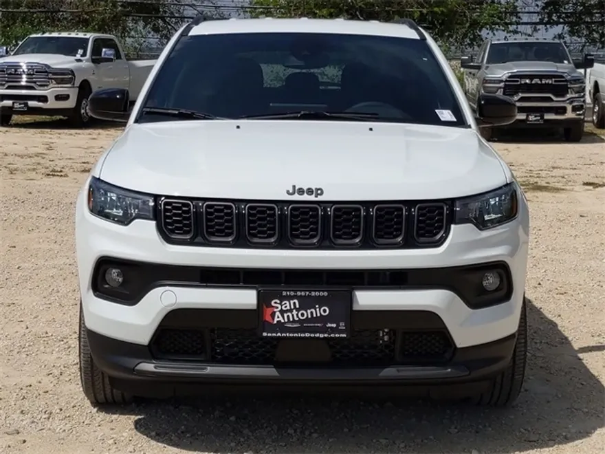 2026 Jeep Compass Latitude photo 1