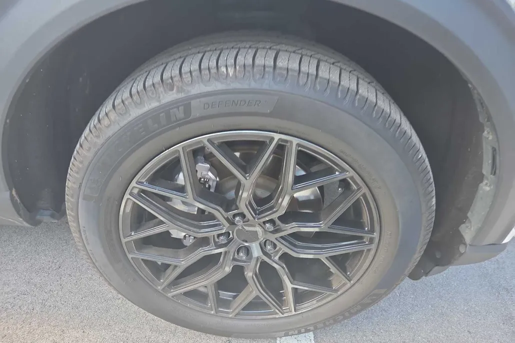 2022 Ford Explorer Platinum photo 1