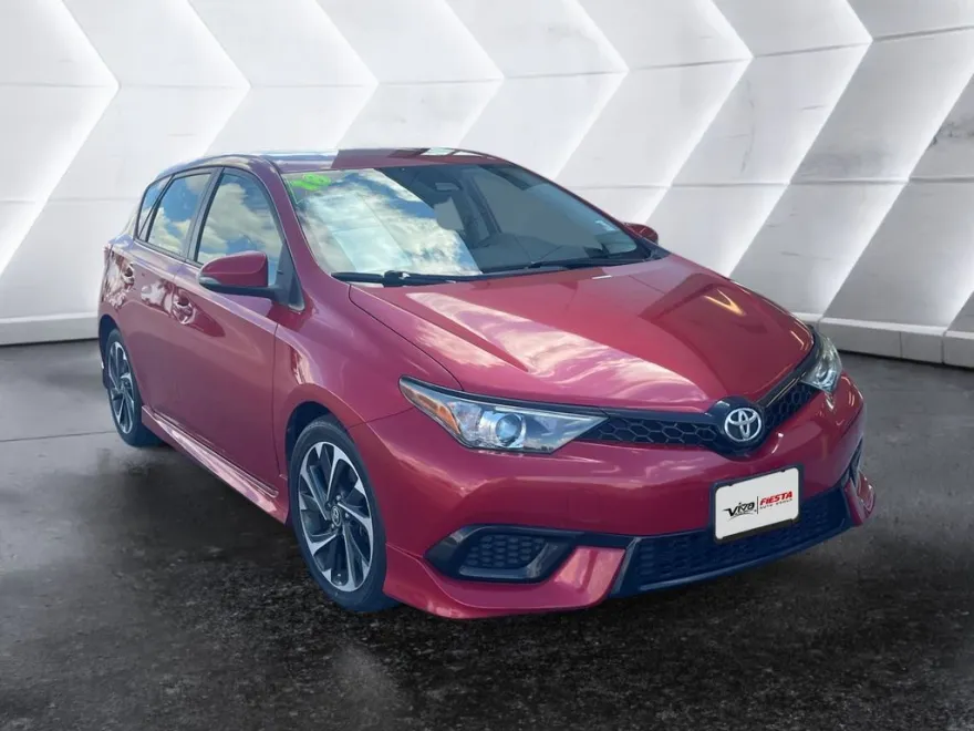 2018 Toyota Corolla iM Base photo 1