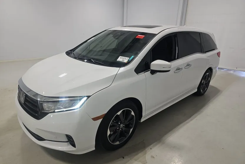 2024 Honda Odyssey Elite photo 1