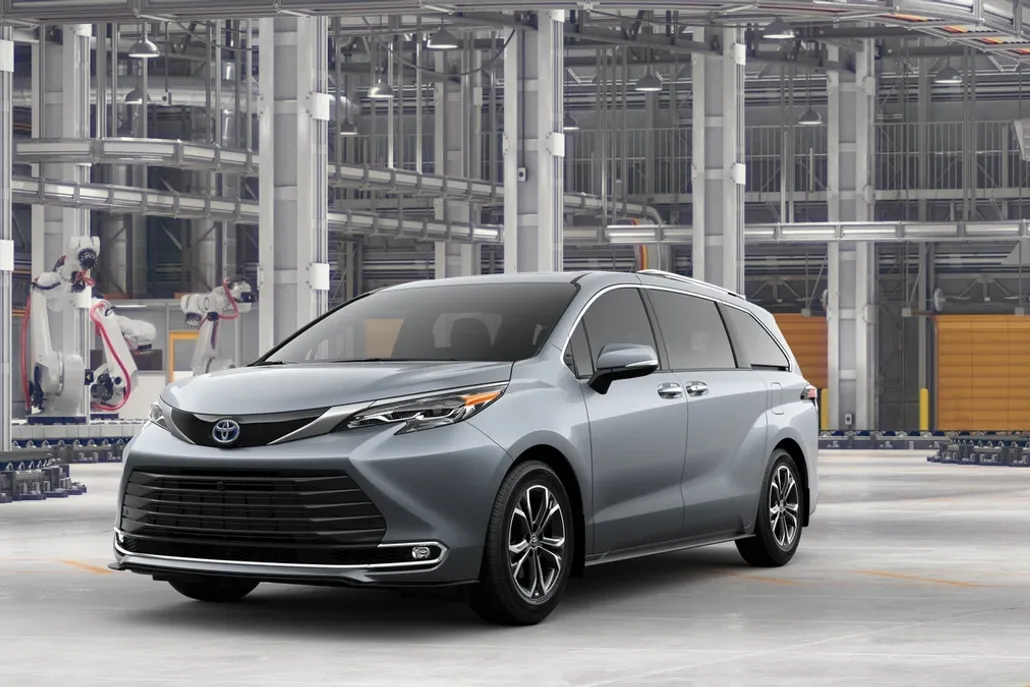 2025 Toyota Sienna Platinum photo 1