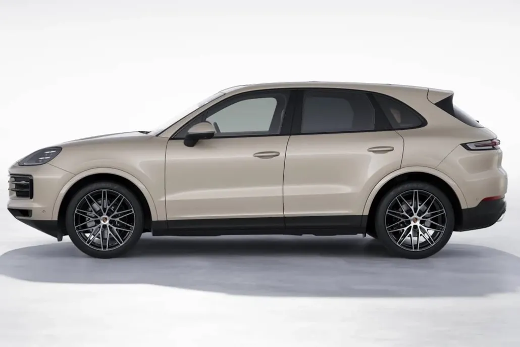 2025 Porsche Cayenne Base photo 1