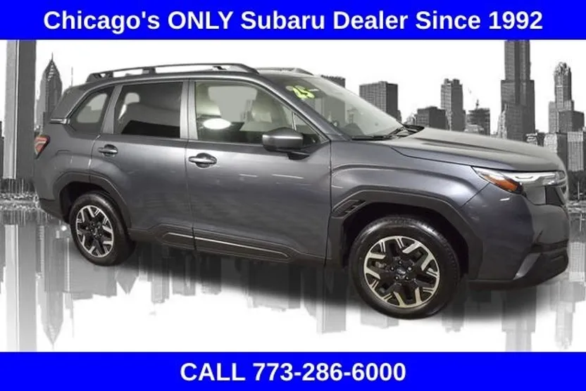 2025 Subaru Forester Premium Base photo 1