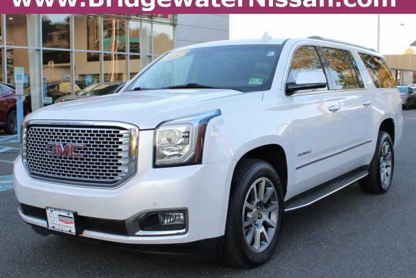 2016 Gmc Yukon XL Denali photo 1