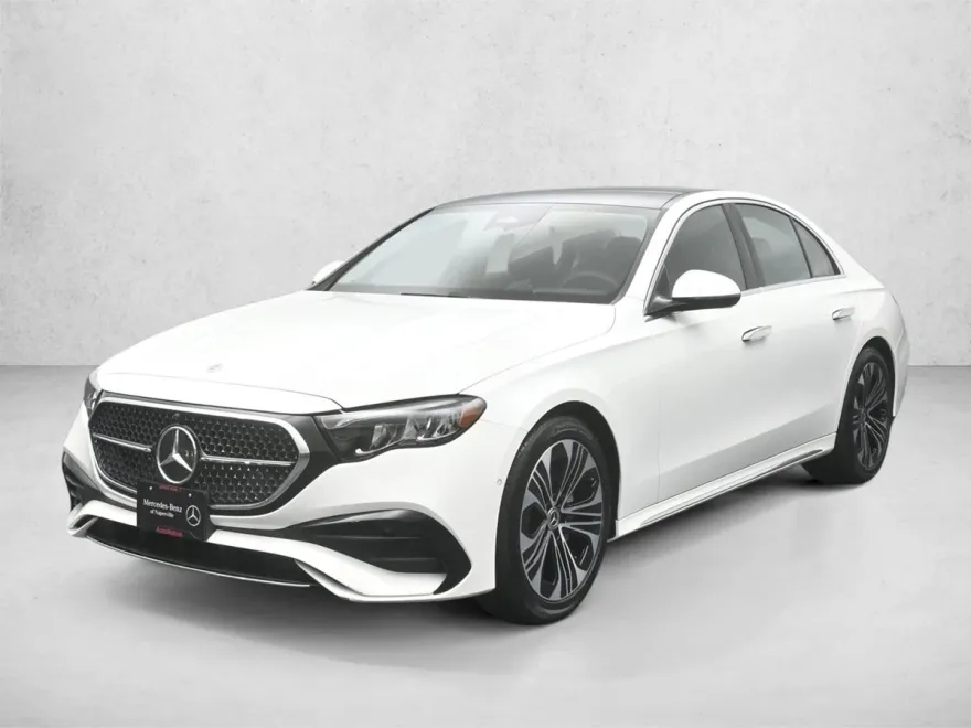 2025 Mercedes Benz E 350 4MATIC photo 1