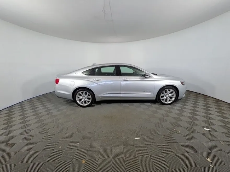 2020 Chevrolet Impala Premier photo 1