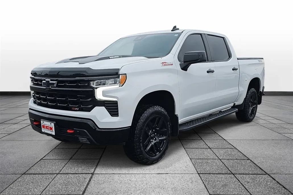 2023 Chevrolet Silverado 1500 LT Trail Boss photo 1