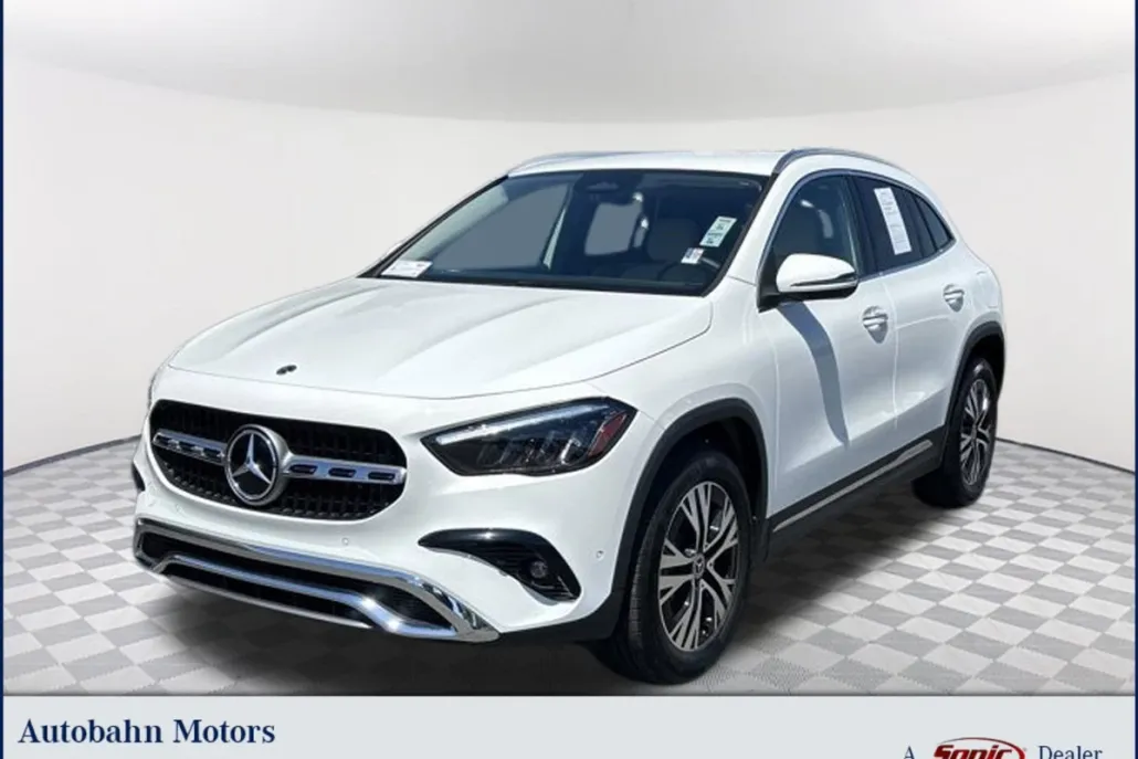 2025 Mercedes Benz GLA 250 photo 1