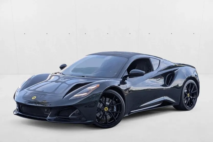 2024 Lotus Emira First Edition photo 1