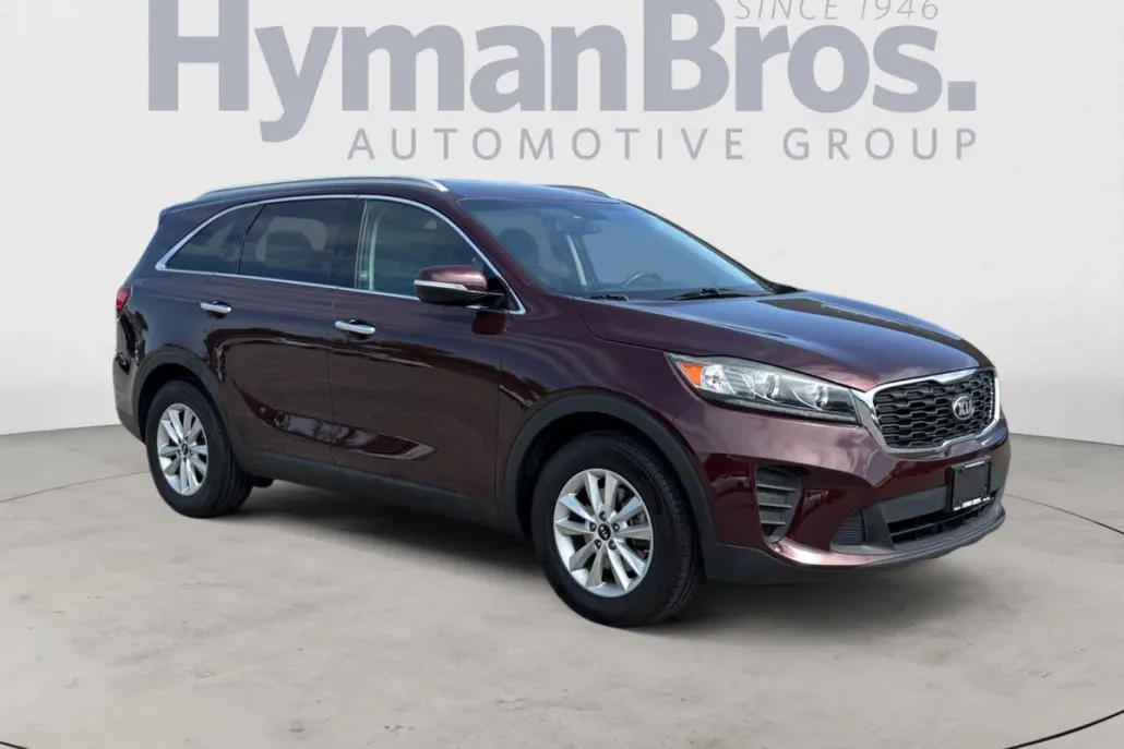 2019 Kia Sorento LX photo 1