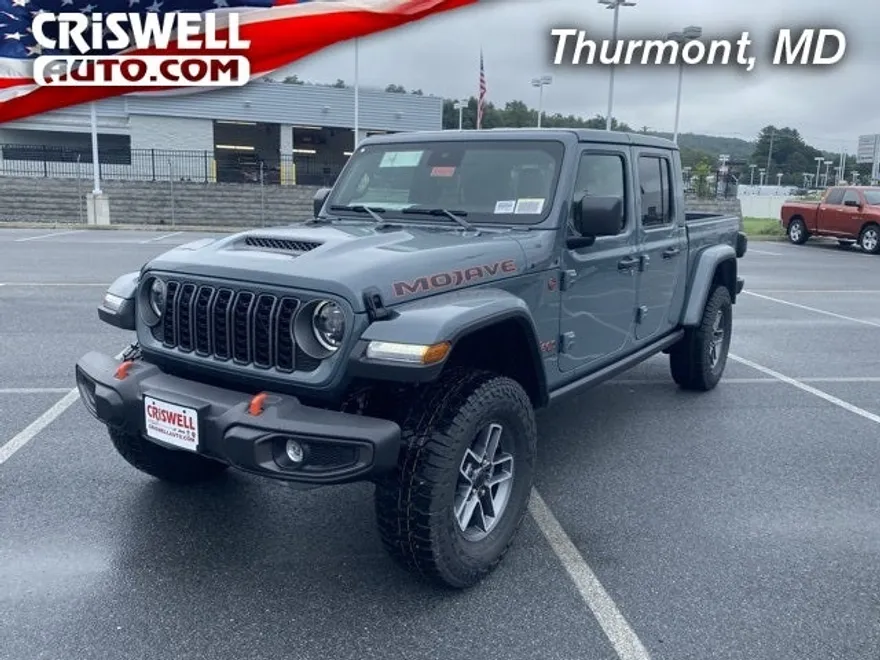2025 Jeep Gladiator Mojave photo 1