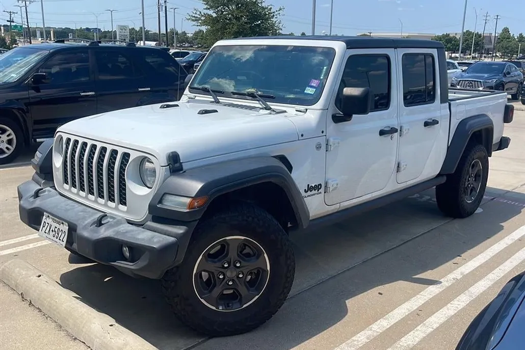 2020 Jeep Gladiator Sport S photo 1