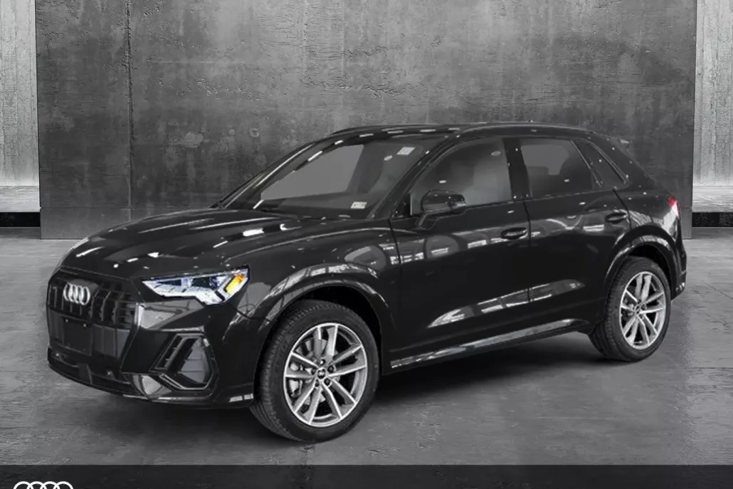 2025 Audi Q3 45 TFSI S line Premium photo 1