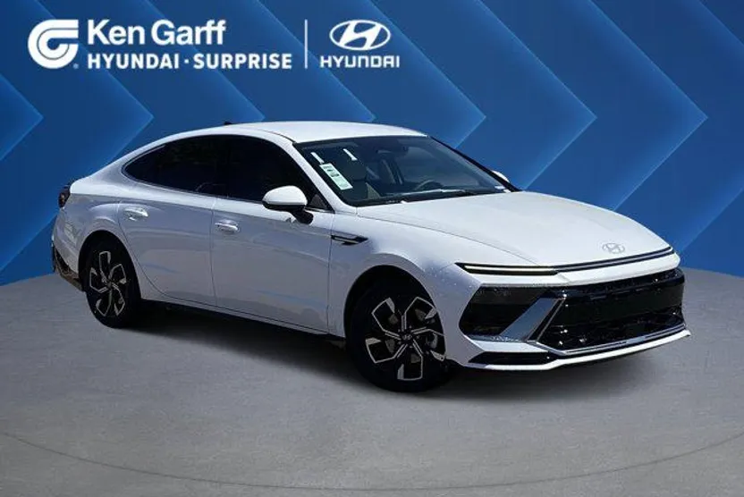 2025 Hyundai Sonata Hybrid Limited photo 1