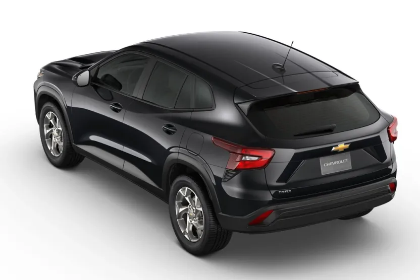 2026 Chevrolet Trax LS photo 1