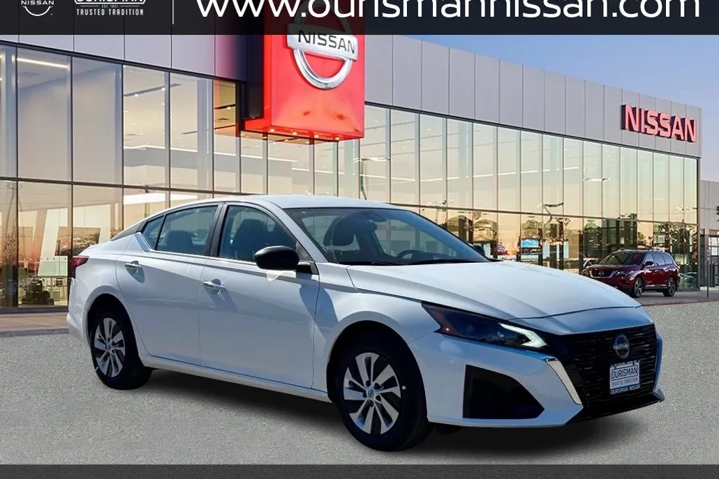2025 Nissan Altima 2.5 S photo 1