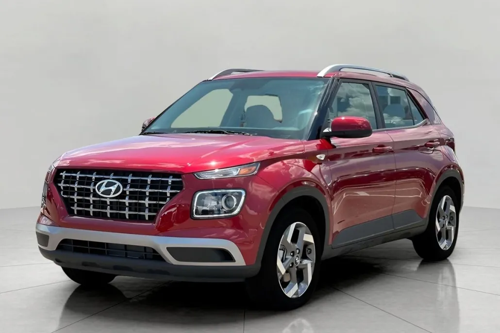 2025 Hyundai Venue SEL photo 1