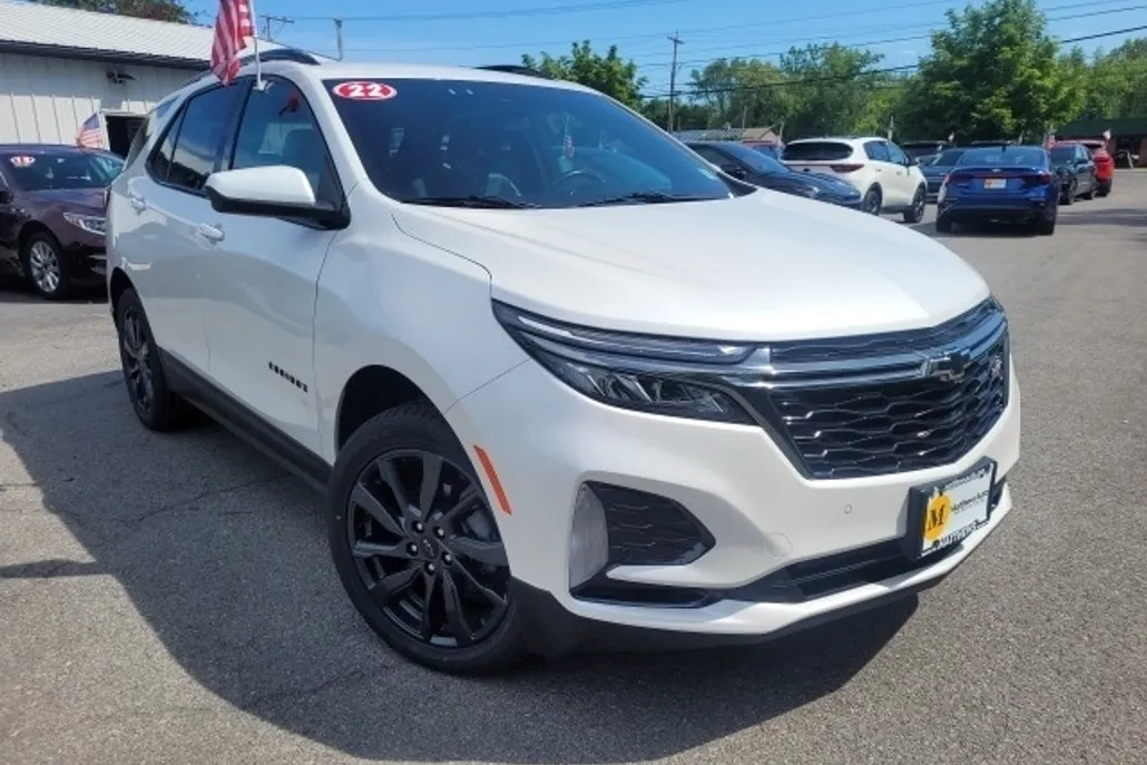 2022 Chevrolet Equinox RS photo 1