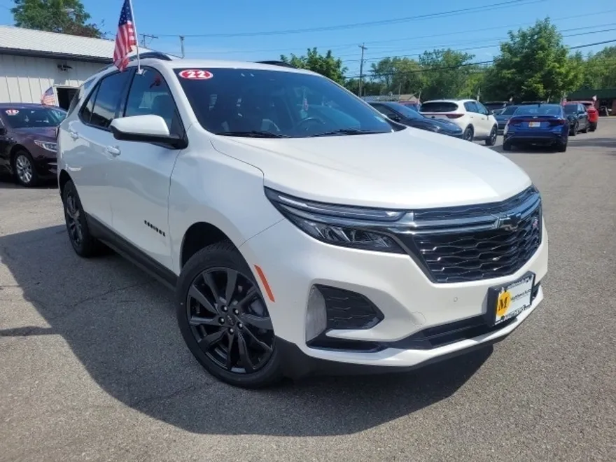 2022 Chevrolet Equinox RS photo 1