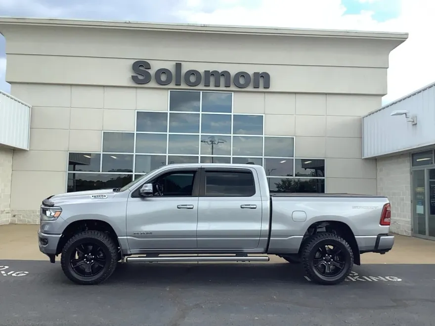 2020 Ram 1500 Big Horn photo 1