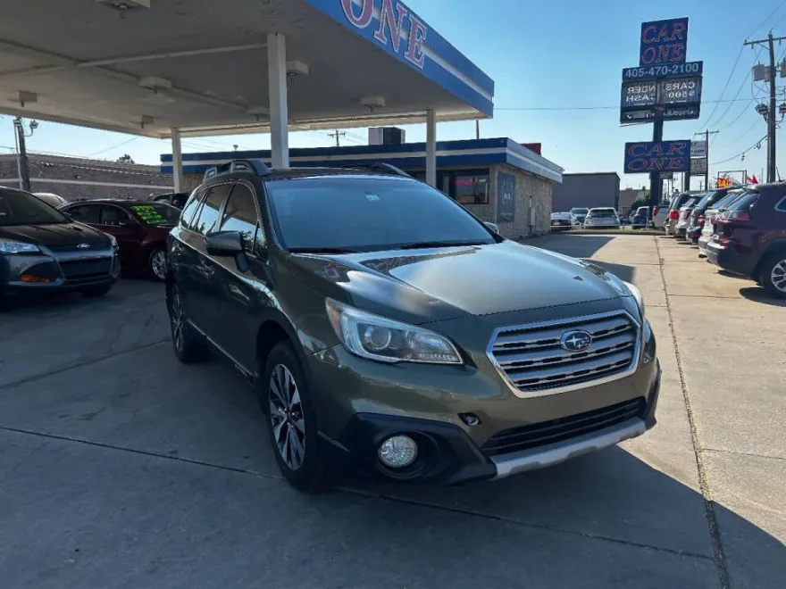 2015 Subaru Outback 2.5i Limited photo 1
