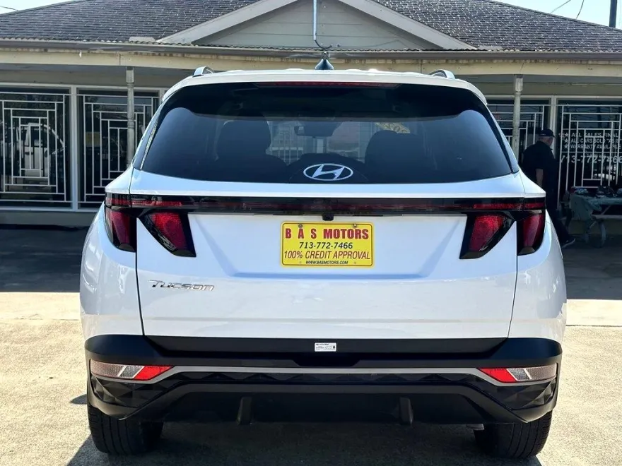 2024 Hyundai Tucson SEL photo 1