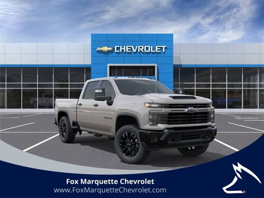 2026 Chevrolet Silverado Custom photo 1