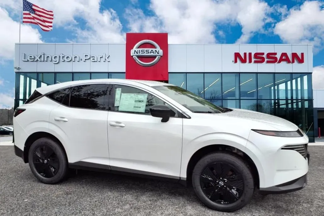 2025 Nissan Murano SV photo 1