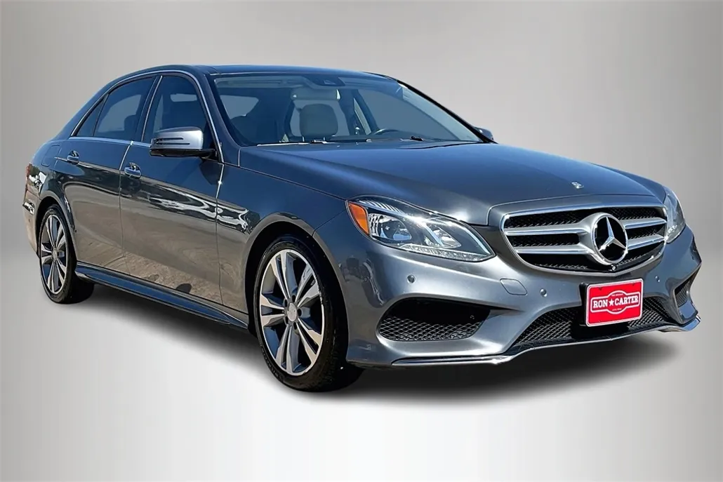 2016 Mercedes Benz E 350 photo 1