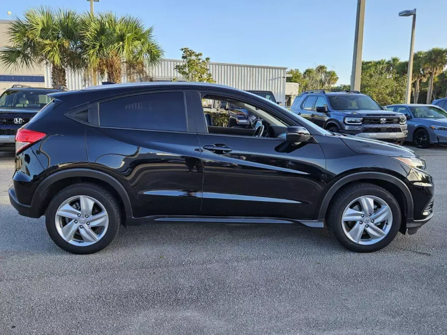 2019 Honda HR-V EX 2WD photo 1