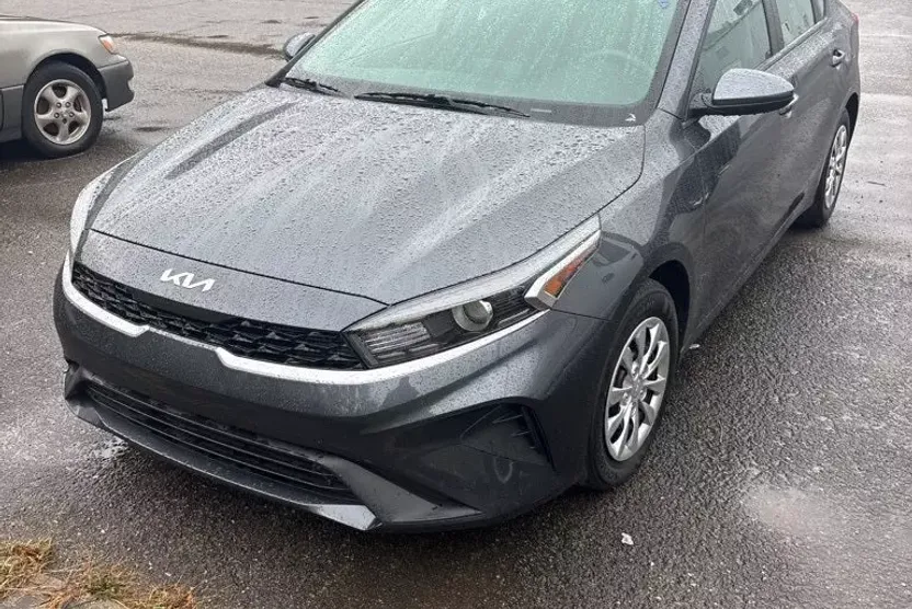 2024 Kia Forte LX photo 1